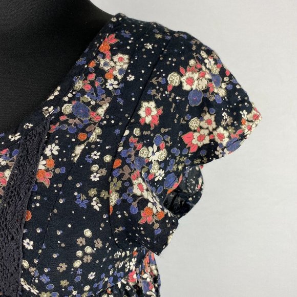 Rip Curl XS Floral Patterned Partial Button Front Popover Blouse - Picture 5 of 12